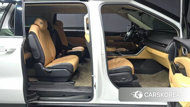 Kia Carnival 4th generation 2022 Белый из Кореи, фото 2