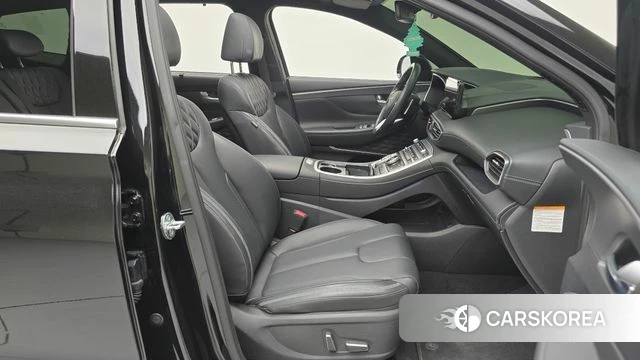 Hyundai The New Santa Fe 2023 Черный из Кореи, фото 2