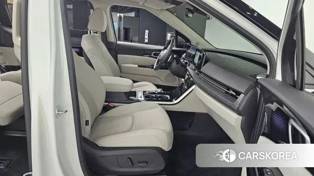 Kia Carnival 4th generation 2022 Белый из Кореи, фото 2