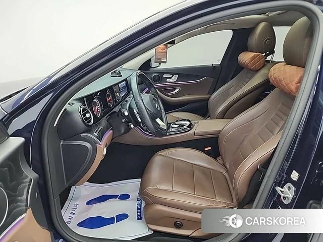 Mercedes-Benz E-Class W213 2018 Синий из Кореи, фото 2