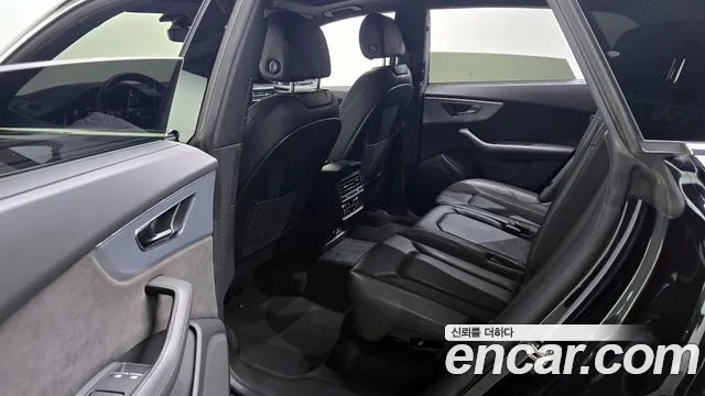 Audi Q8 (4M) id 2848796 из Кореи 2