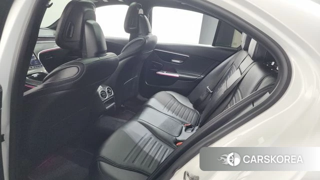 Mercedes-Benz C-Class W206 2023 Белый из Кореи, фото 2
