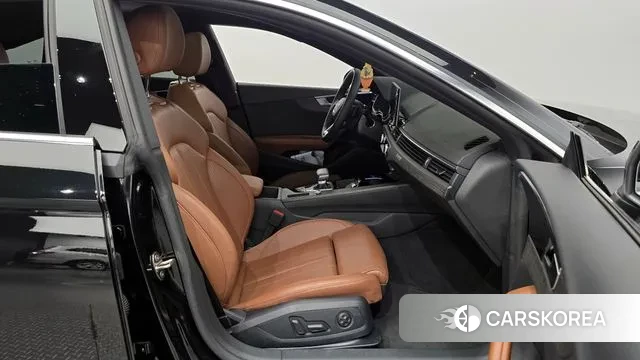 Audi A5 (F5) 2023 Черный из Кореи, фото 2