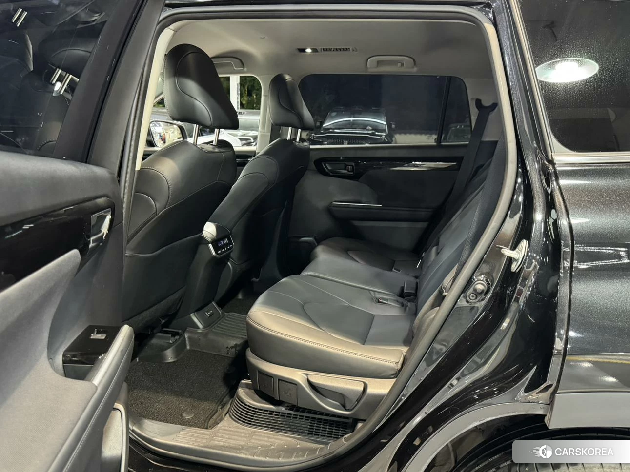 Toyota Highlander 2025 Черный из Китая, фото 2