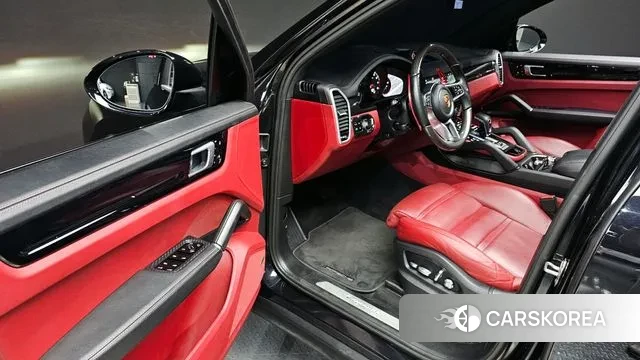 Porsche Cayenne (PO536) 2019 Черный из Кореи, фото 2