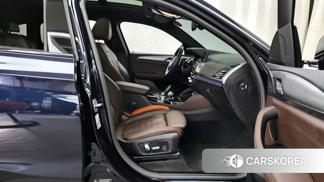 BMW X4 (G02) 2021 Черный из Кореи, фото 2