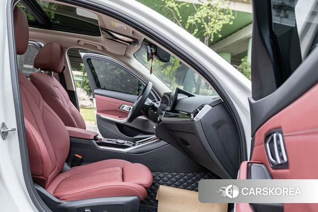 BMW i3 2024 Белый из Китая, фото 2