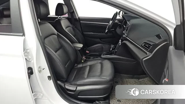 Hyundai The New Avante AD 2019 Белый из Кореи, фото 2