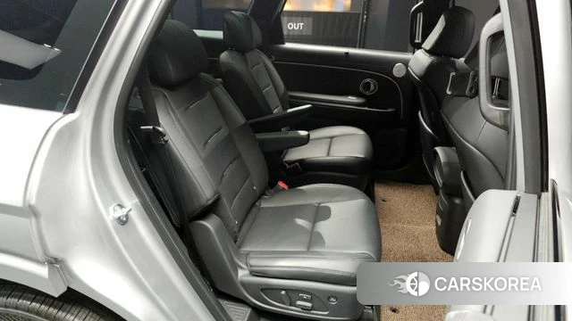 Hyundai Palisade (LX3) 2025 Серебряный из Кореи, фото 2