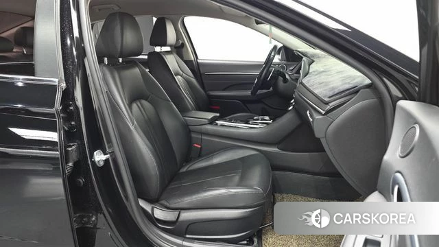 Hyundai Sonata (DN8) 2022 Черный из Кореи, фото 2