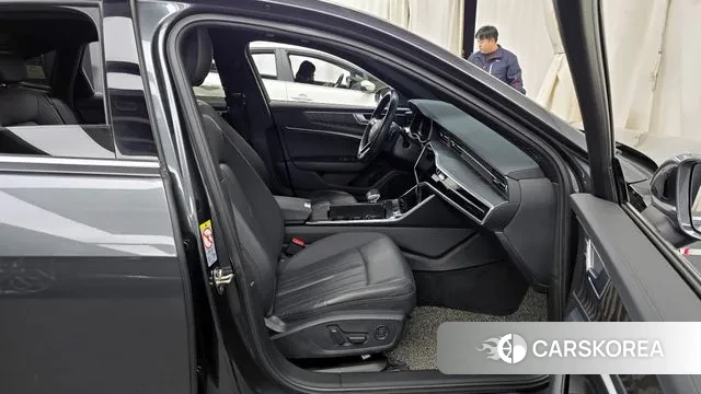 Audi A6 (C8) 2019 Серый из Кореи, фото 2