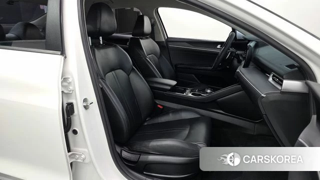 Kia K5 3rd generation 2020 Белый из Кореи, фото 2