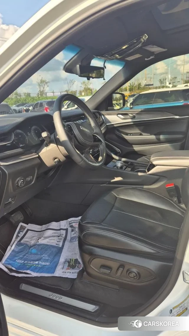 Jeep Grand Cherokee (WL) 2022 Белый из Кореи, фото 2