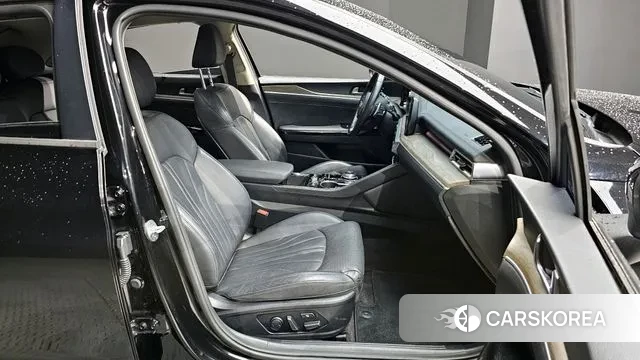 Kia K5 3rd generation 2020 Черный из Кореи, фото 2