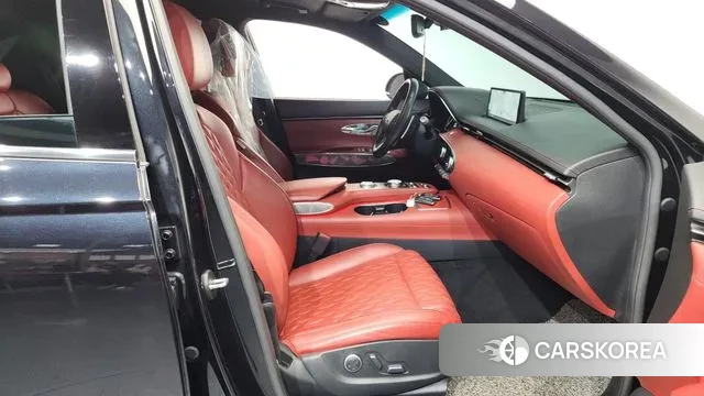 Genesis GV70 2021 Черный из Кореи, фото 2