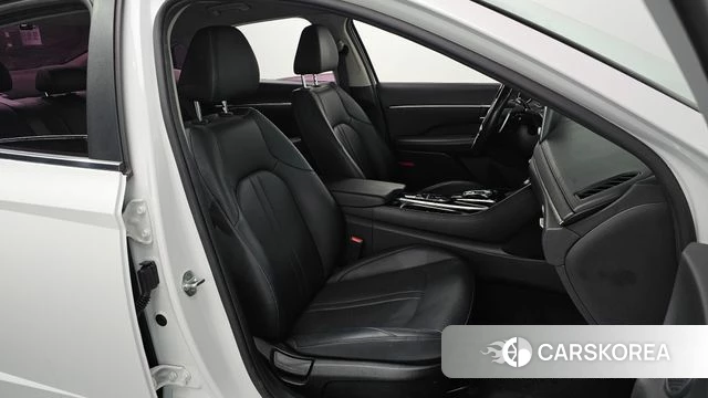 Hyundai Sonata (DN8) 2021 Белый из Кореи, фото 2