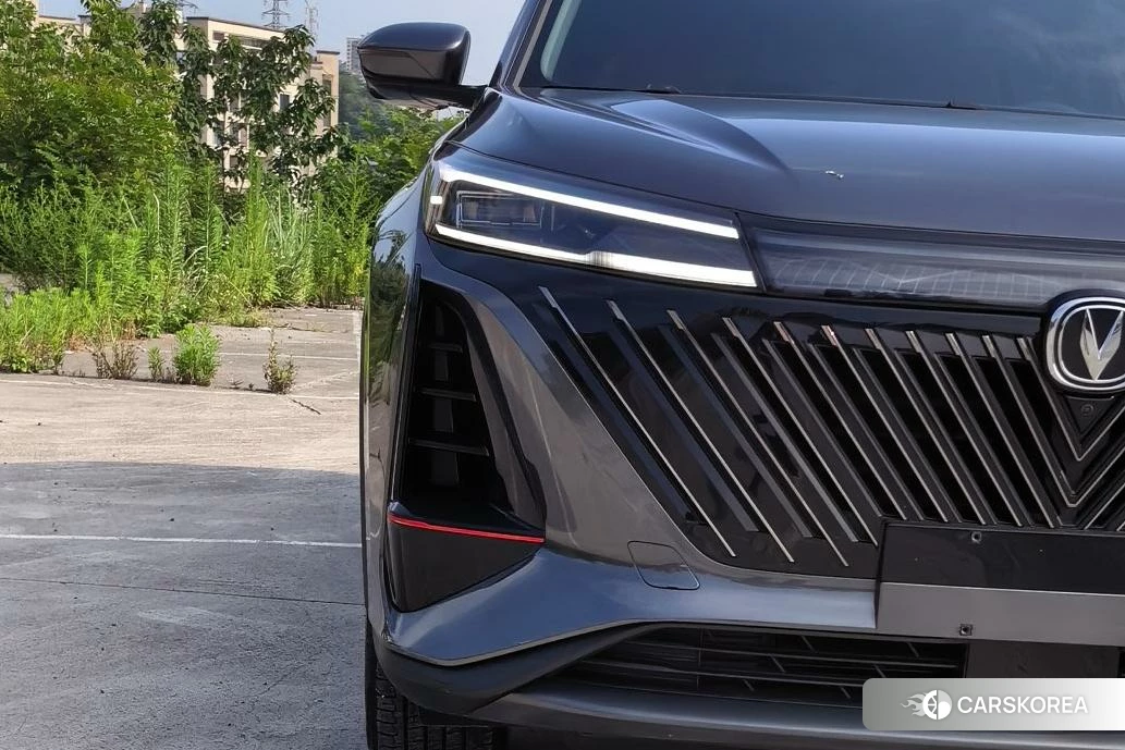 Chang'an CS75 PLUS 2021 Темно-серый из Китая, фото 2