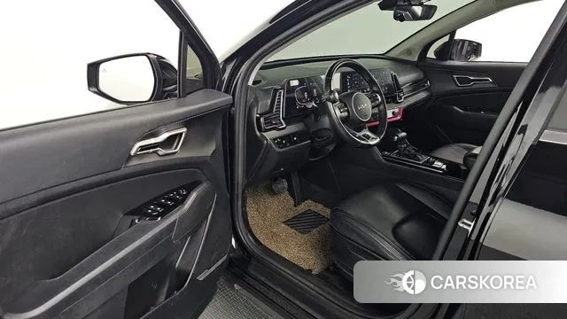 Kia Sportage 5th Generation 2022 Черный из Кореи, фото 2