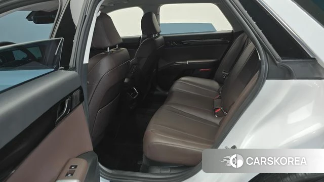 Hyundai Grandeur (GN7) 2023 Белый из Кореи, фото 2