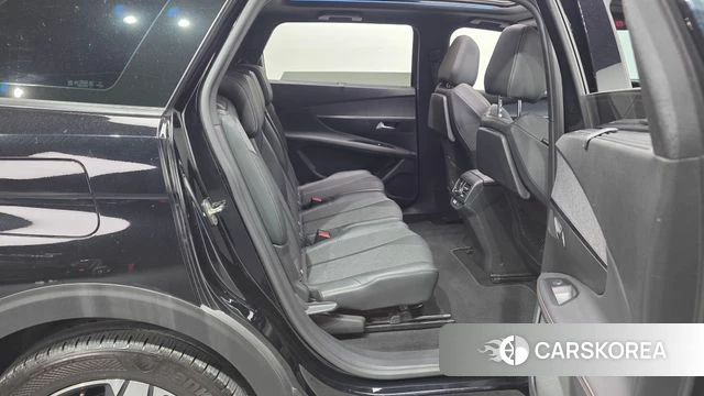 Peugeot 5008 second generation 2019 Черный из Кореи, фото 2