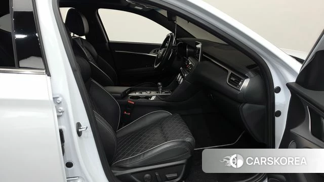 Genesis G70 2019 Белый из Кореи, фото 2