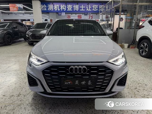 Audi A3 2023 Белый из Китая, фото 2