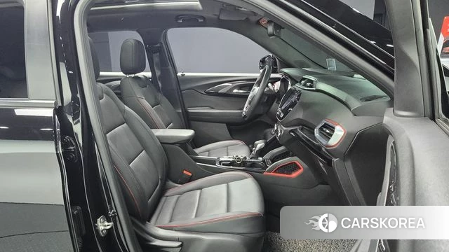 Chevrolet (GM Daewoo) Trailblazer 2021 Черный из Кореи, фото 2