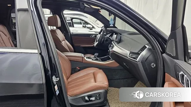 BMW X5 (G05) 2020 Черный из Кореи, фото 2