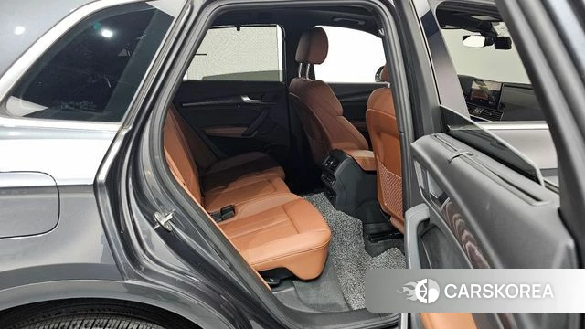 Audi Q5 (FY) 2023 Серый из Кореи, фото 2