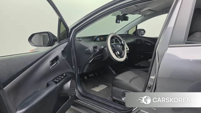 Toyota Prius 4th Generation 2019 Серый из Кореи, фото 2