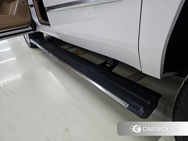 Cadillac Escalade 2018 Белый из Кореи, фото 2