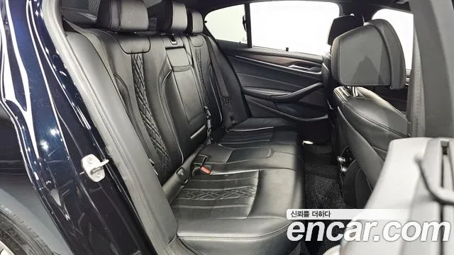 BMW 5 Series (G30) 2018 Синий из Кореи, фото 2