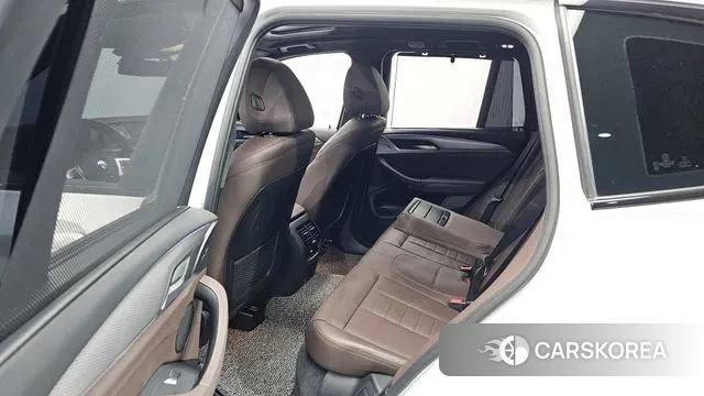 BMW X3 (G01) 2021 Белый из Кореи, фото 2