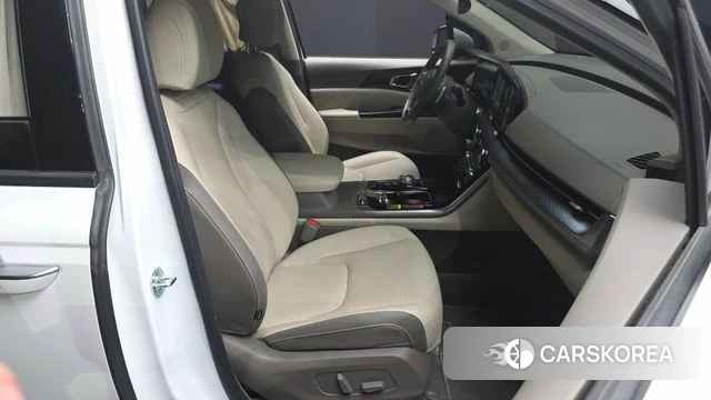 Kia Carnival 4th generation 2022 Белый из Кореи, фото 2
