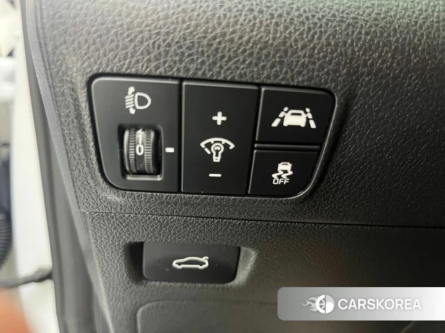 Kia K5 3rd generation 2022 Белый из Кореи, фото 2