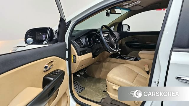 Kia The New Carnival 2020 Белый из Кореи, фото 2