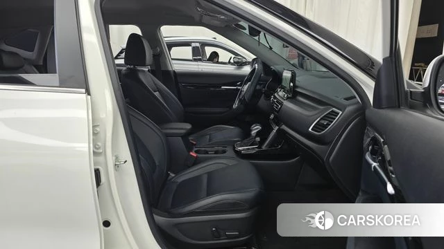 Kia Seltos 2020 Белый из Кореи, фото 2