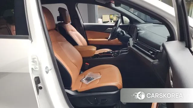 Kia Sportage 5th Generation 2023 Белый из Кореи, фото 2