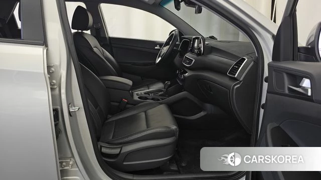 Hyundai All New Tucson 2019 Серебряный из Кореи, фото 2