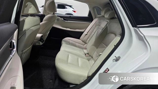 Hyundai The New Grandeur IG Hybrid 2022 Белый из Кореи, фото 2