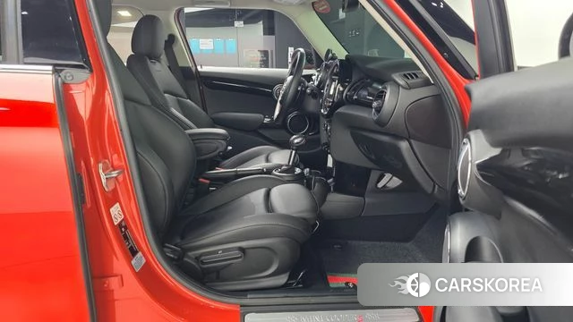 Mini Cooper S 2019 Оранжевый из Кореи, фото 2