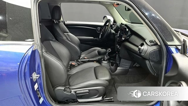 Mini Cooper 2018 Синий из Кореи, фото 2