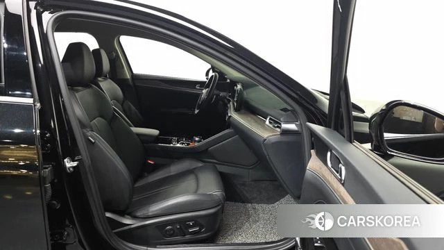 Kia K5 3rd generation 2023 Черный из Кореи, фото 2