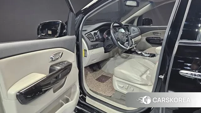 Kia The New Carnival 2019 Черный из Кореи, фото 2