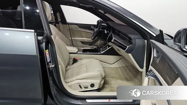 Audi A7 (4K) 2020 Серый из Кореи, фото 2