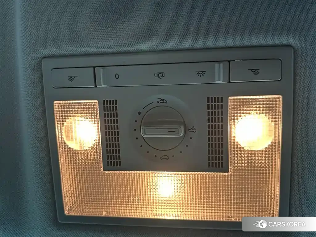 Skoda Komick 2022 Белый из Китая, фото 2