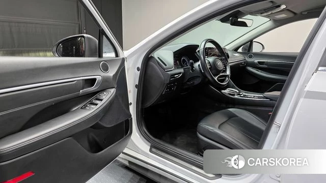 Hyundai Sonata (DN8) 2023 Белый из Кореи, фото 2