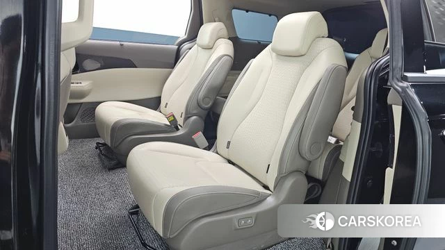 Kia The New Carnival 4th Generation 2025 Черный из Кореи, фото 2