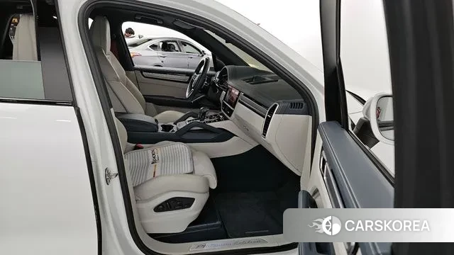 Porsche Cayenne (PO536) 2023 Белый из Кореи, фото 2