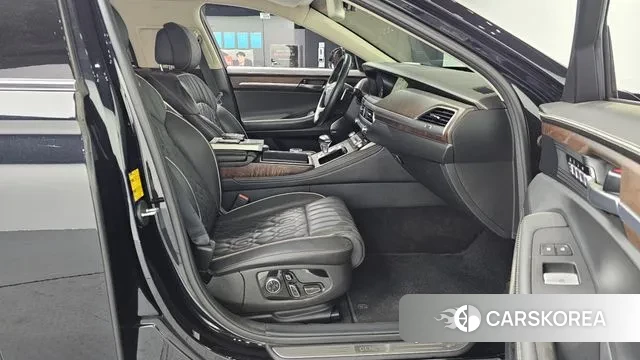 Genesis G90 2019 Черный из Кореи, фото 2